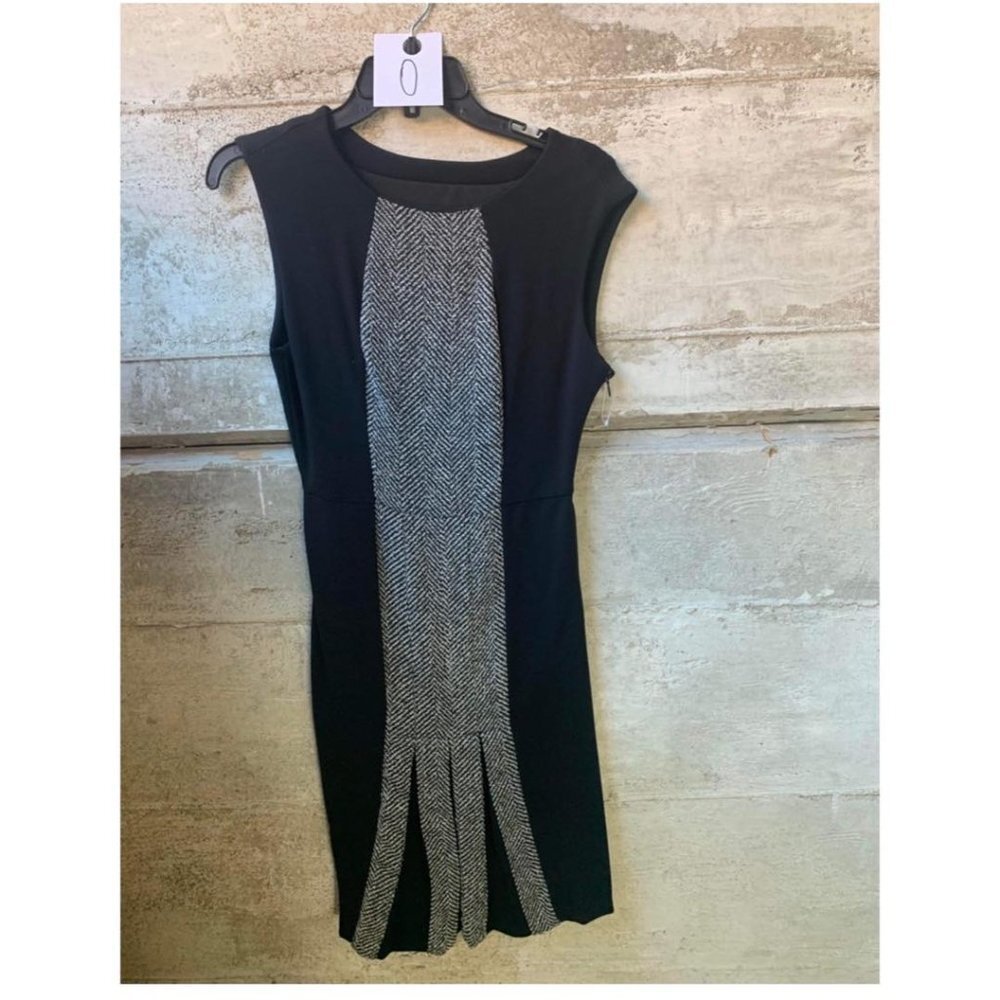 33. Eva Franco Elegant Formal Black and Gray Midi Dress - Picture 1 of 2